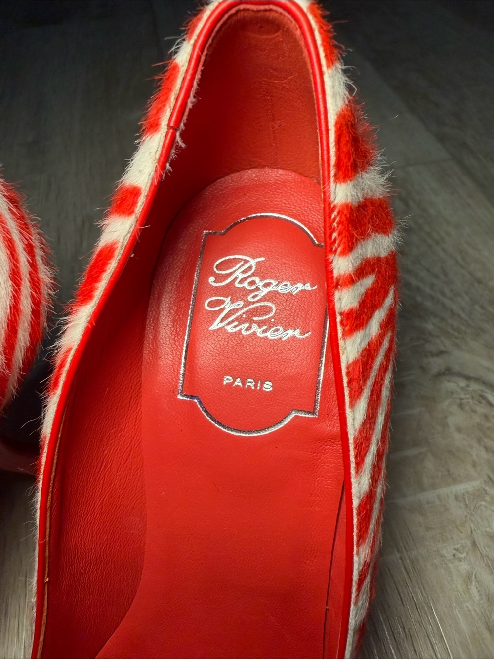 Roger Vivier Red and White Zebra-Print Pointed Toe Pumps - Picture 4 of 5